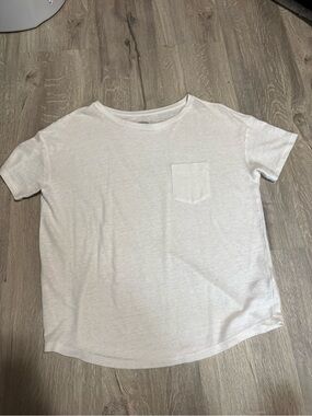 2 for $10 Old navy white shirt size medium tall